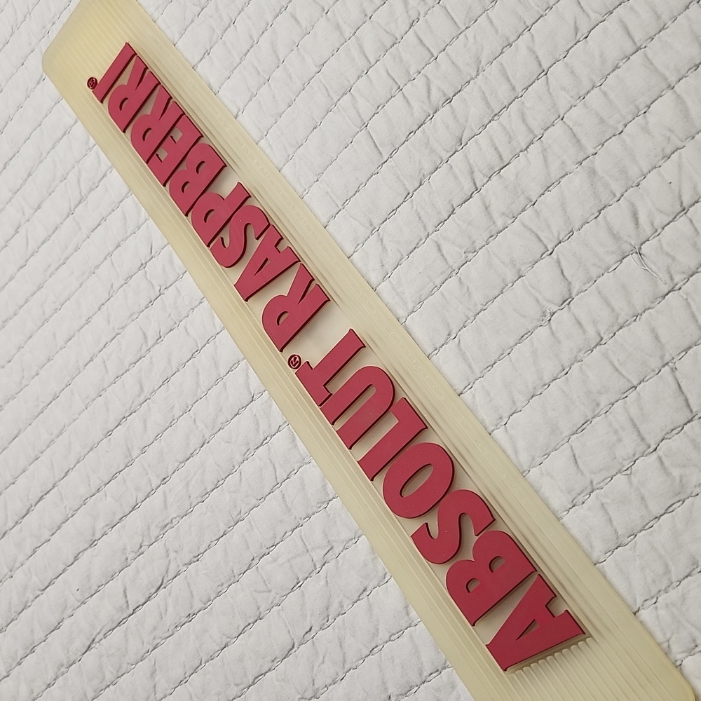Absolut Raspberri Bar Mat - Picture 2 of 3